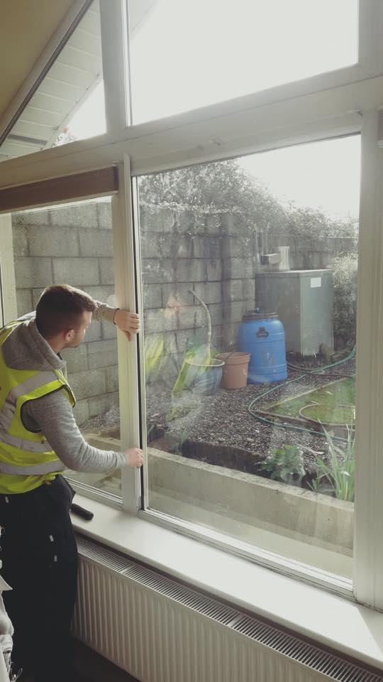What we do - 3 Simple Steps      We survey your existing window frames and ensure they are suitable for an upgrade.     Once the new glass units are manufactured we agree and book a suitable installation date.     Our installers remove your glass, install your new heat-retaining glass and remove and recycle your old glass units.